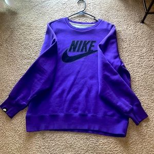 Nike Sweater-Large-Purple